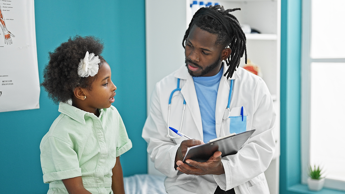 kid-at-doctor